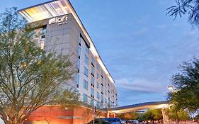 Aloft Phoenix Airport